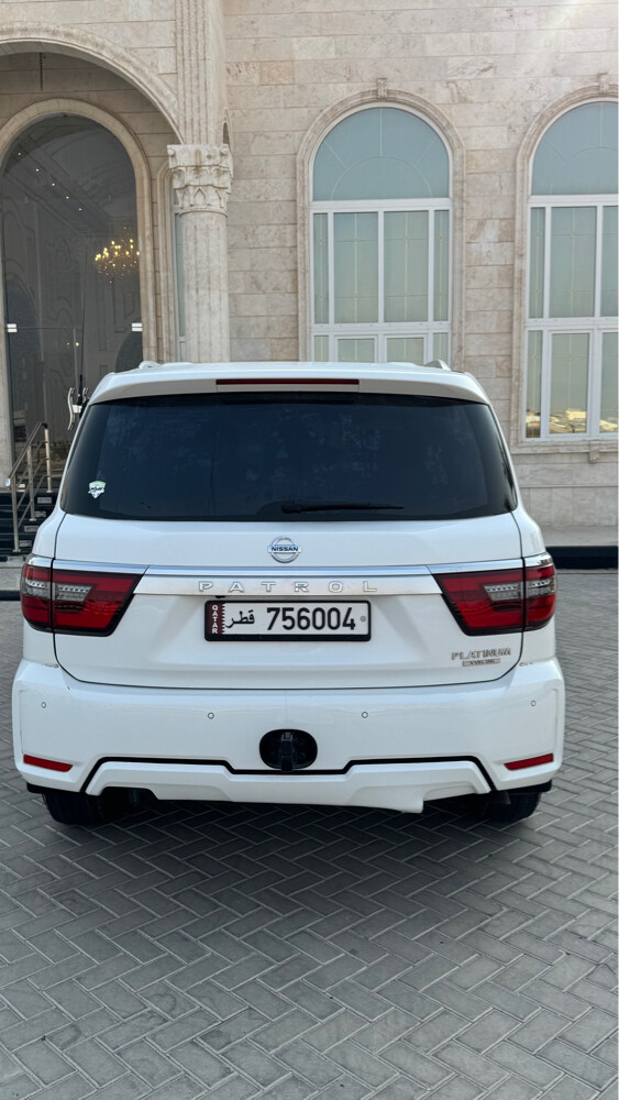 نيسان - 4