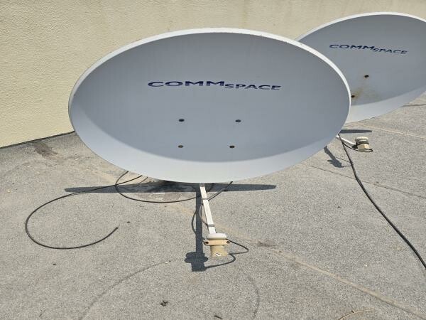 2 Satellite Dishes - 2