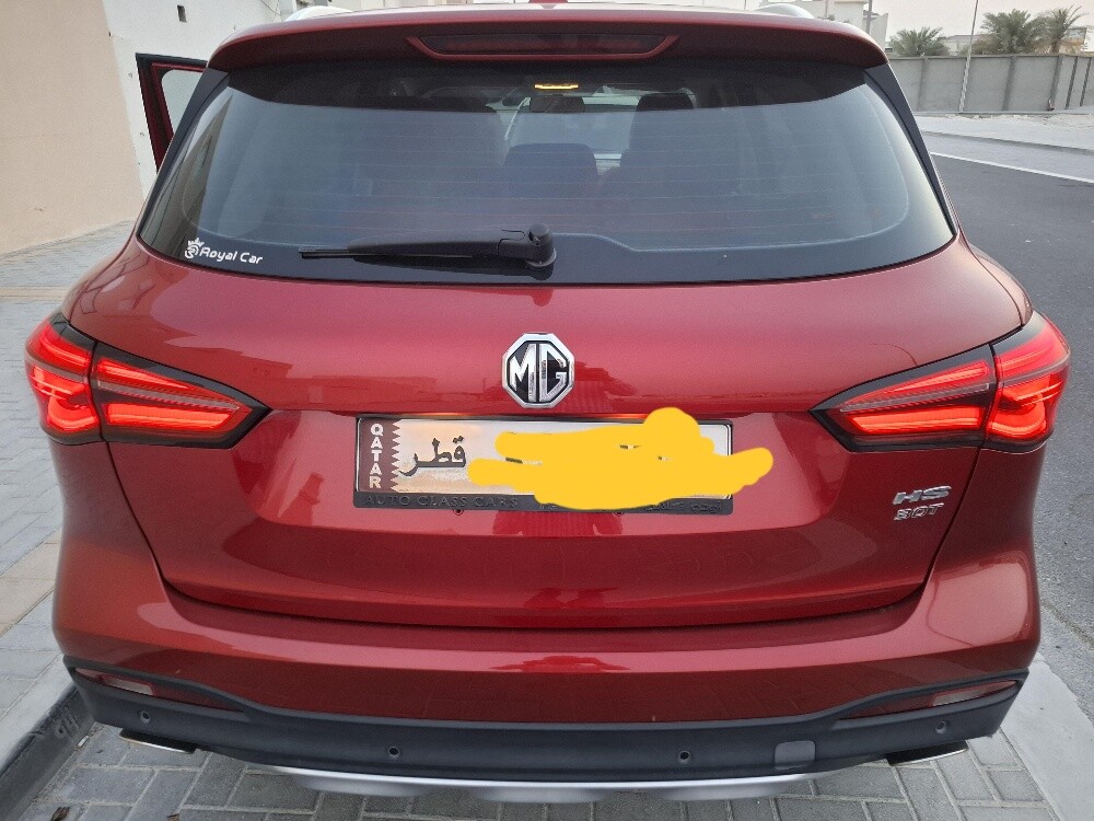 MG HS 2023 - 3