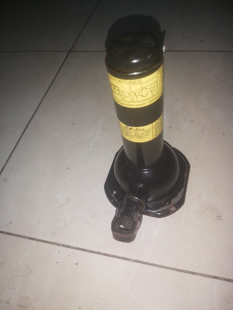 car jack original - 2