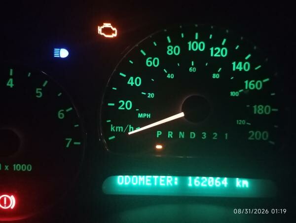 Saab 97x car in Good Condition - 5