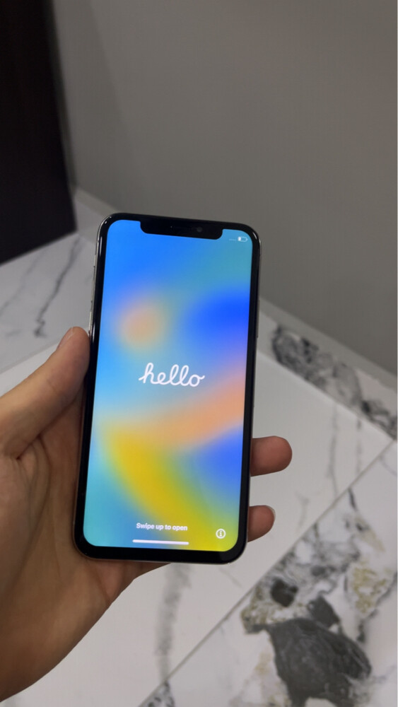IPHONE X - new condition - 3