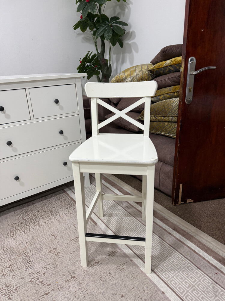 ikea drawer table with chair - 2