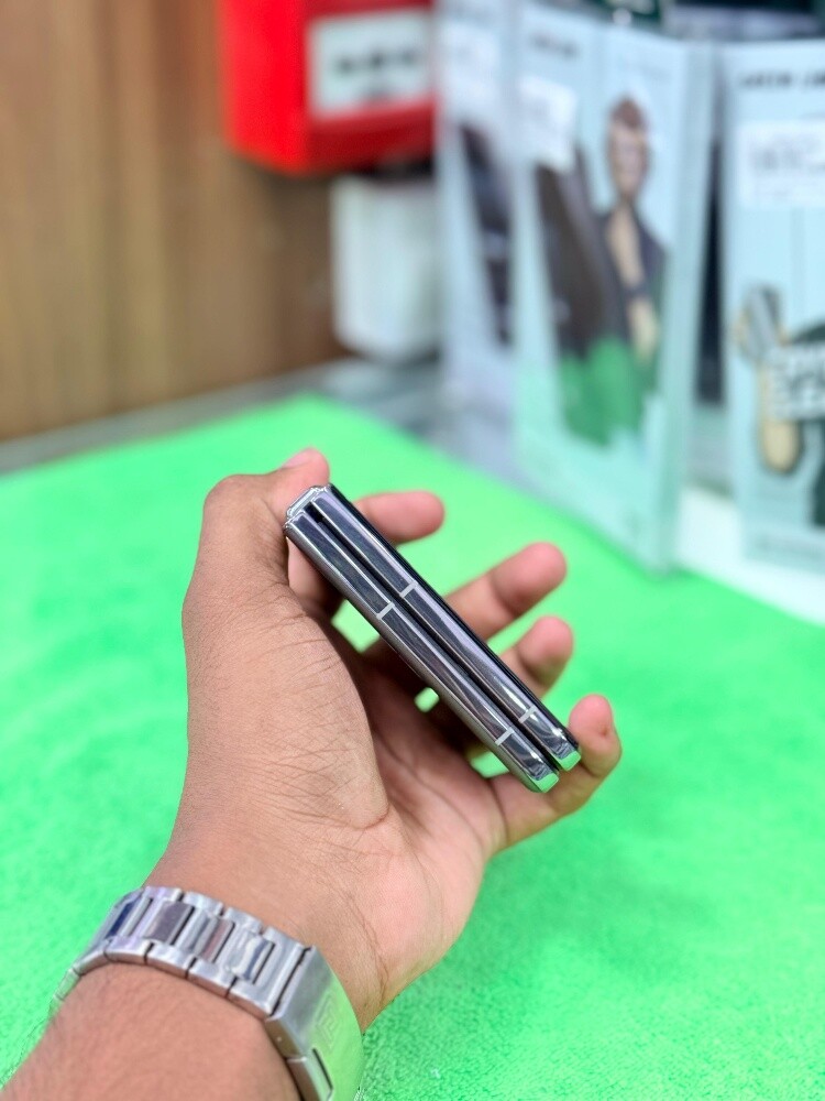 TECNO PHANTOM V FLIP 2 256GB - 5