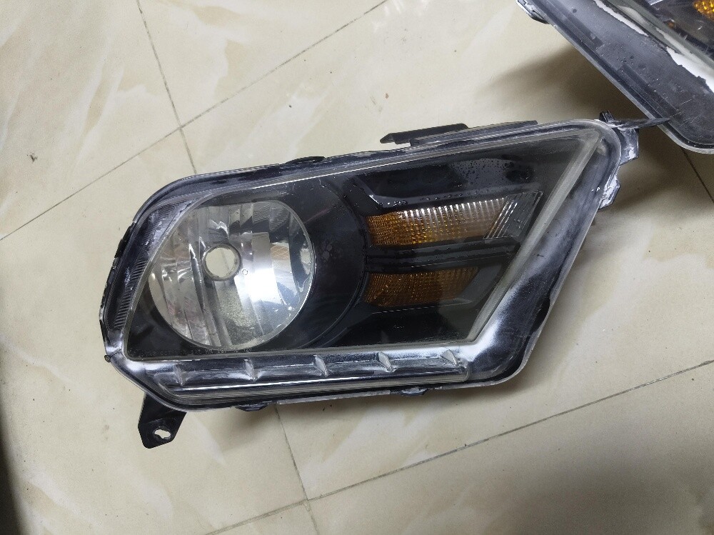 2011-2014 Mustang headlights - 2