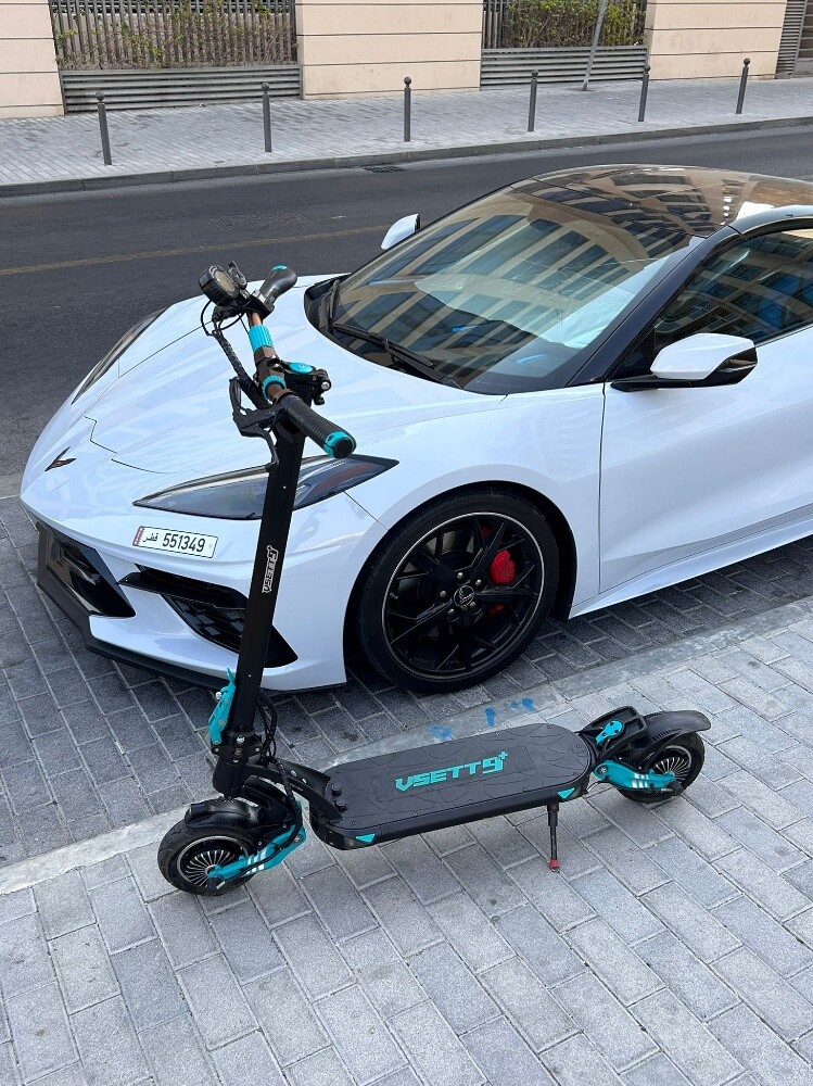 dual motor electric scooter - 1