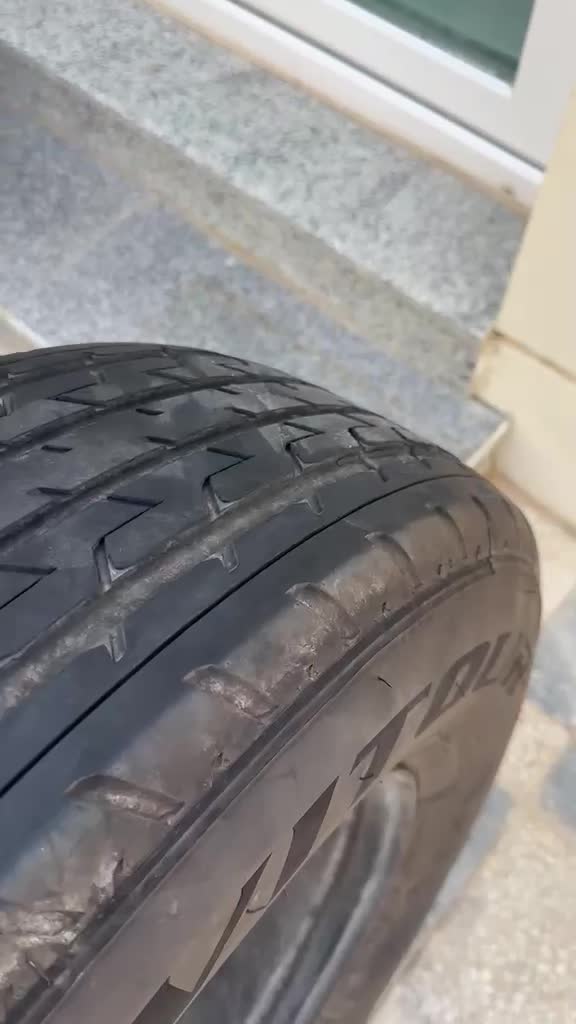 رينج لاندكروزر تواير فيتور رملية - 9