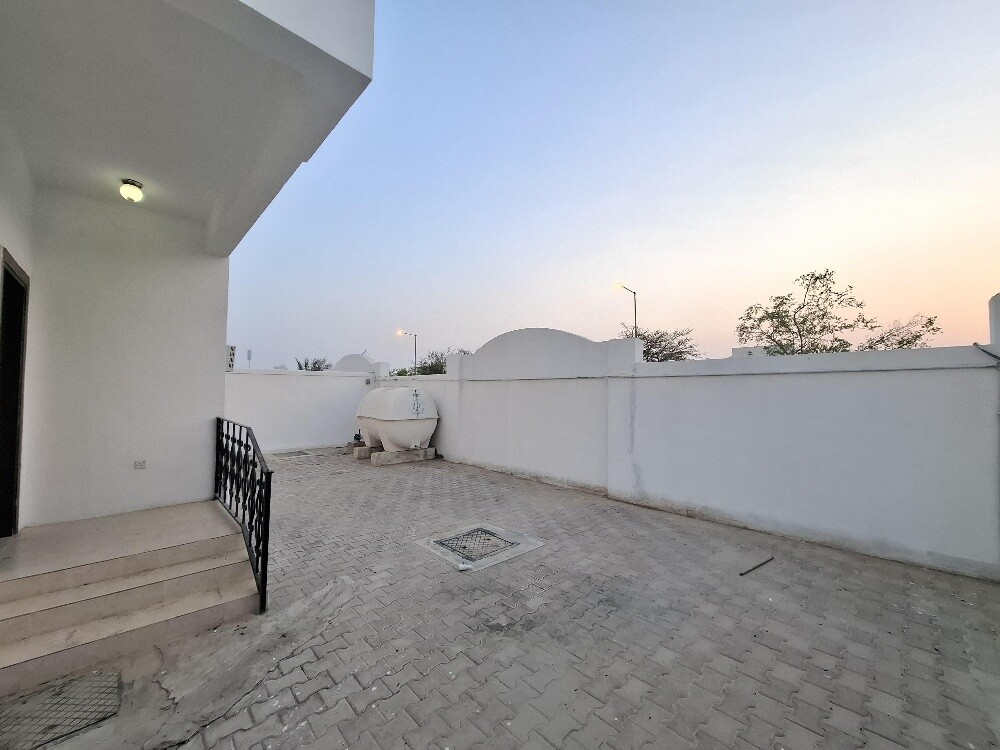 Villa in Umm Salal 6700 - 3