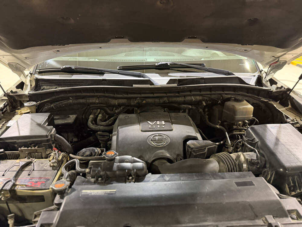 Nissan Patrol 2014 – Excellent Cond - 11