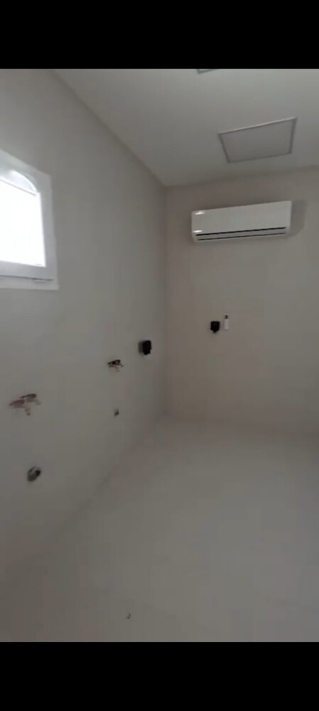 Villas for rent in Al Khor, near th - 15