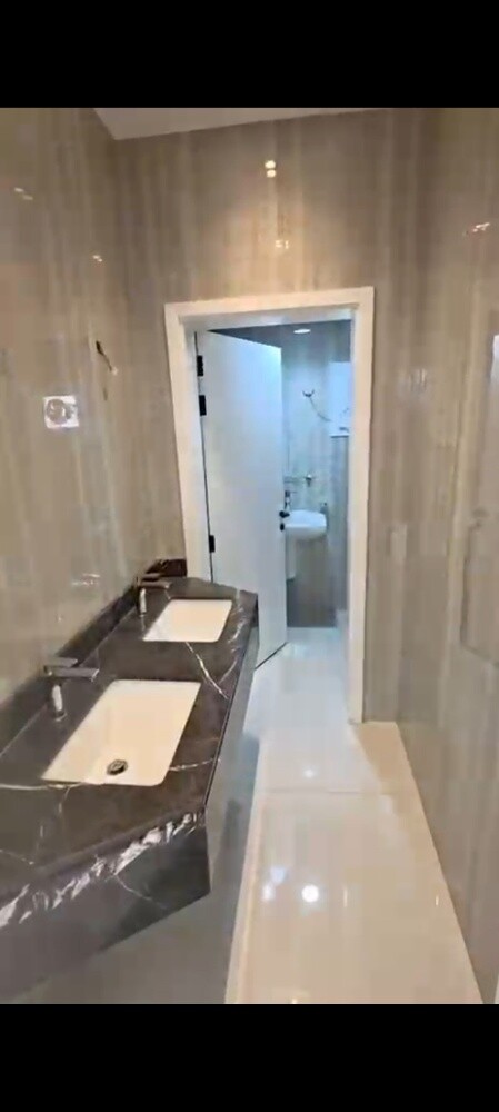Villas for rent in Al Khor, near th - 4