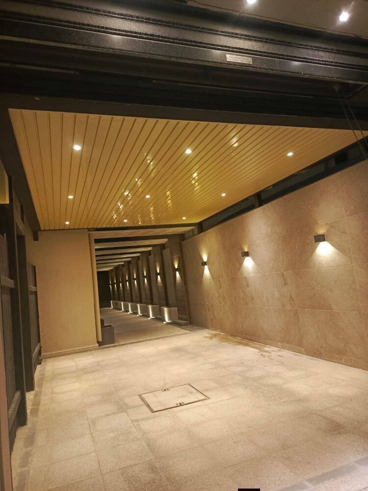أعمال الحدادة والسياج وغيرها. - 16