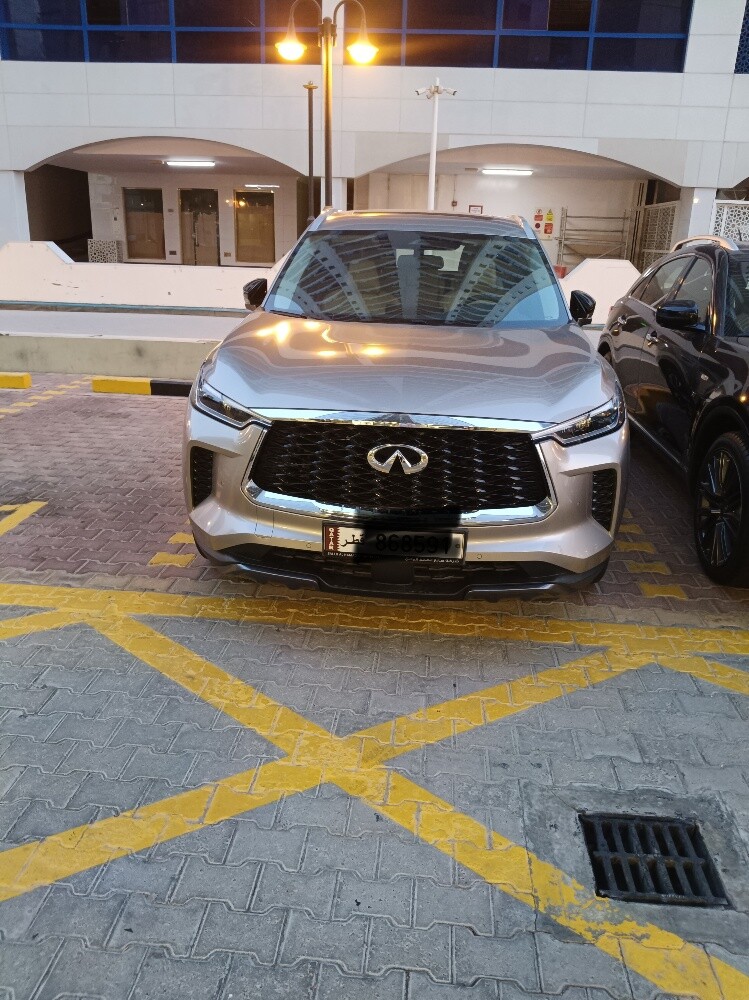 Infiniti QX60 - 1