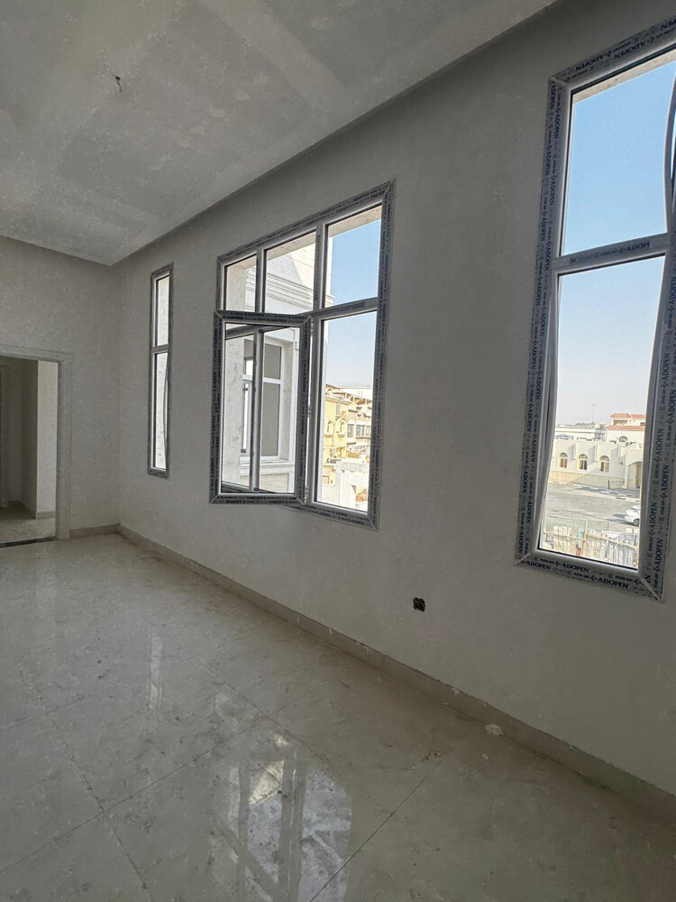 للبيع فلل راقيه في الغرافة - 3