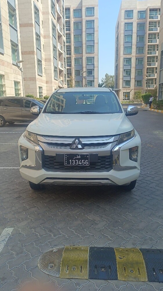 Mitsubishi L200 (4*4) - 1