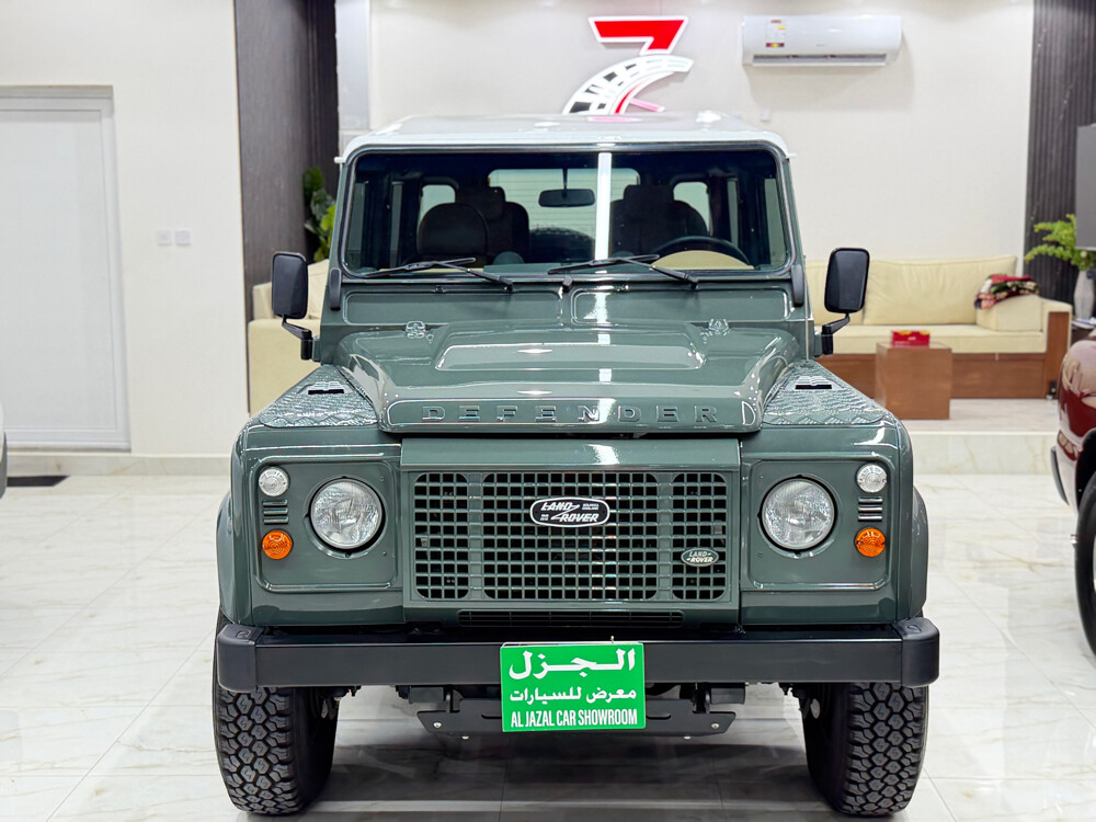 ديفندر 90 2012 - 4