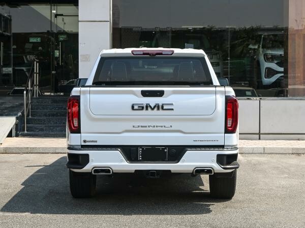 GMC Denali Sierra Ultimate 2024 - 4