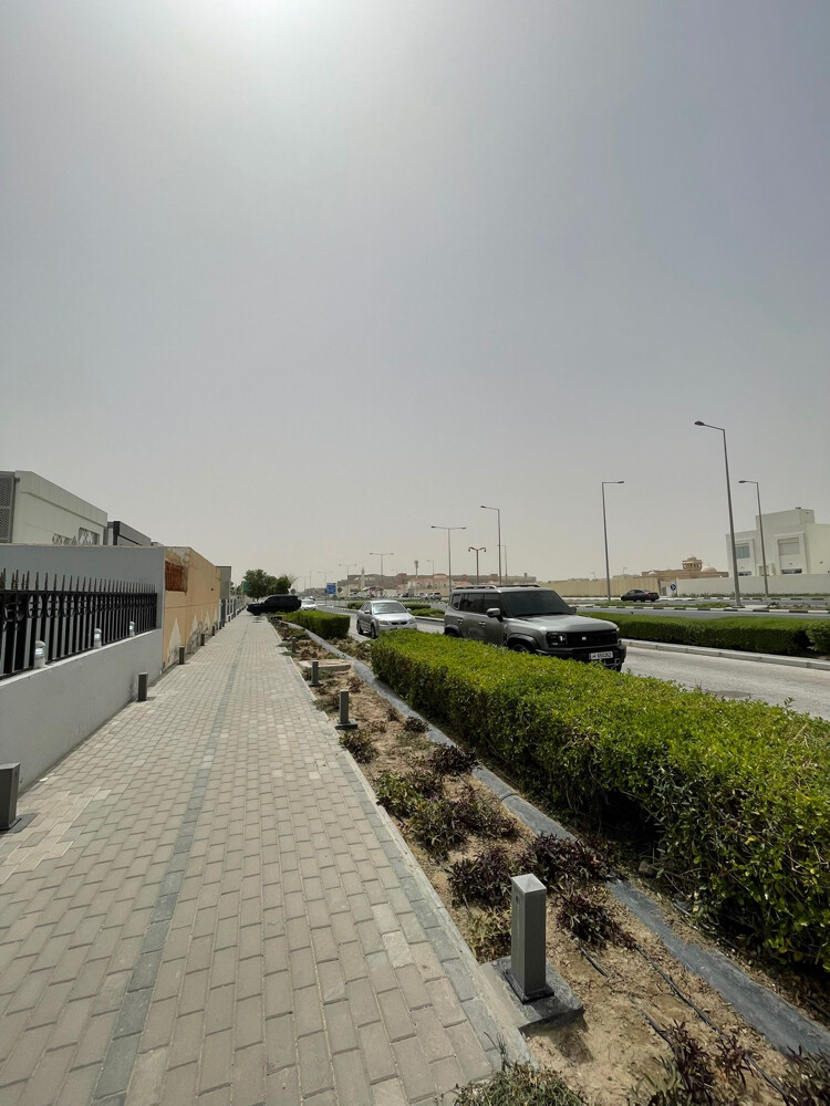 المرخية للبيع فيلا قريب طور مول - 4
