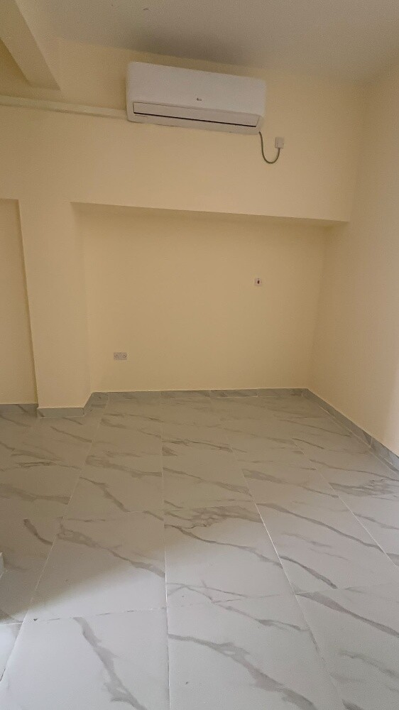 عمارة تجارية للبيع - 4