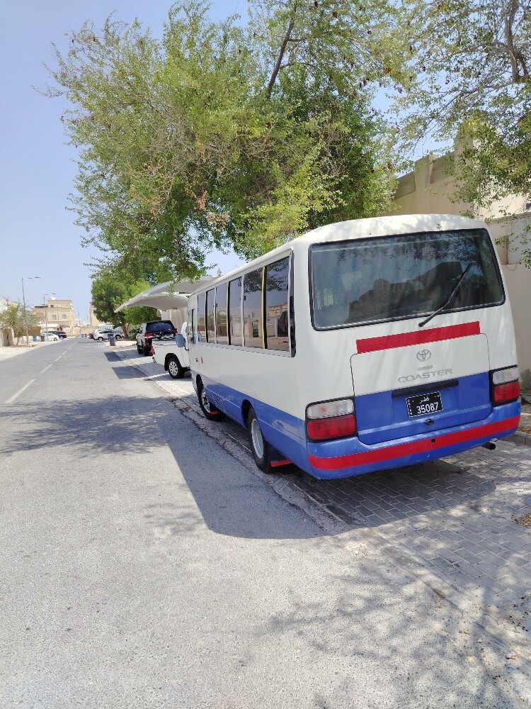 للبيع باص نضيف 37000 - 9