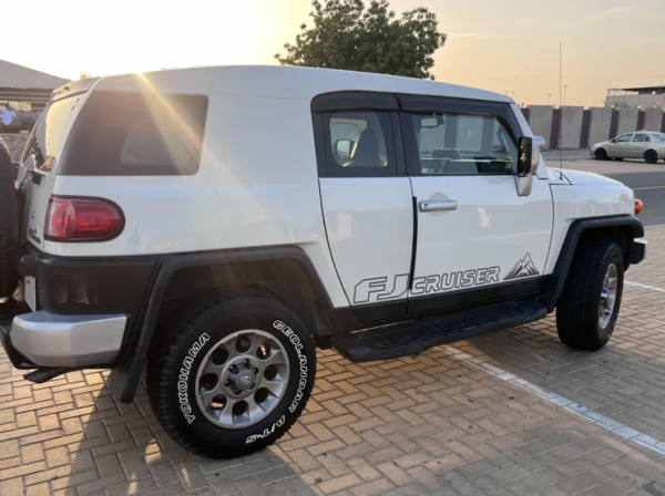 FJ Cruiser - 7