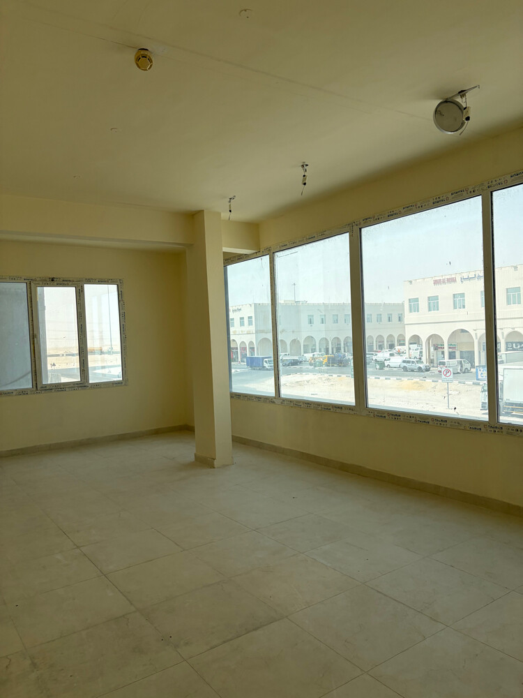 Garage for sale in Abu Salil - 11