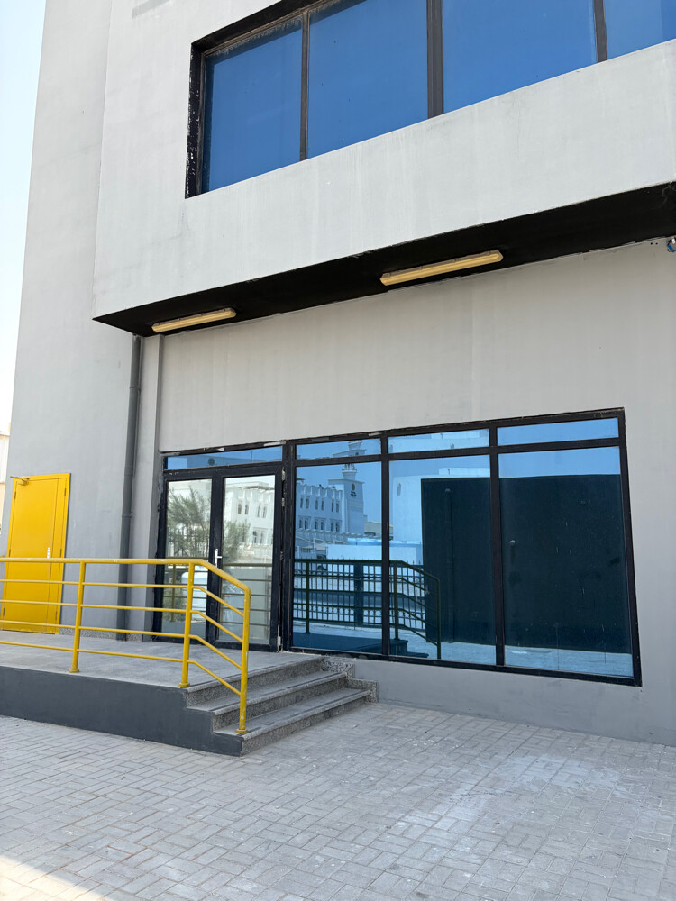 Garage for sale in Abu Salil - 3