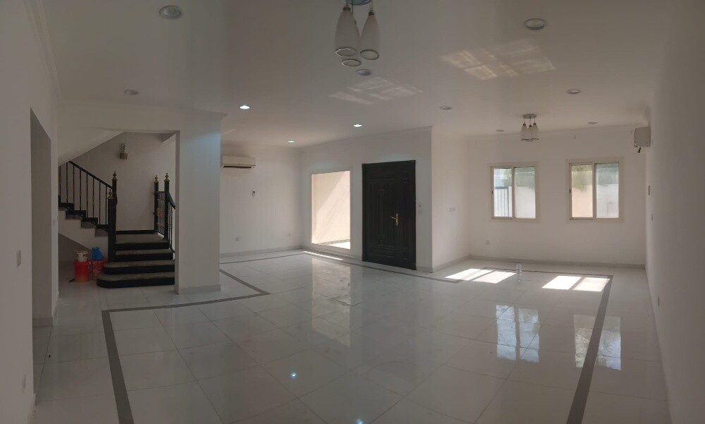 For rent family villa in Al Thumama - 2