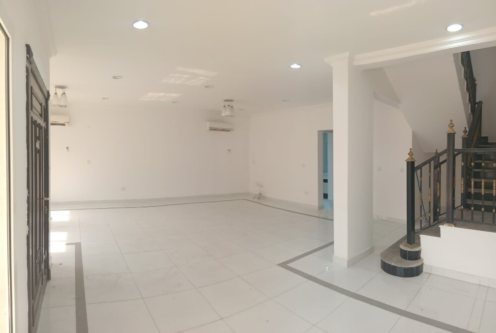 For rent family villa in Al Thumama - 6