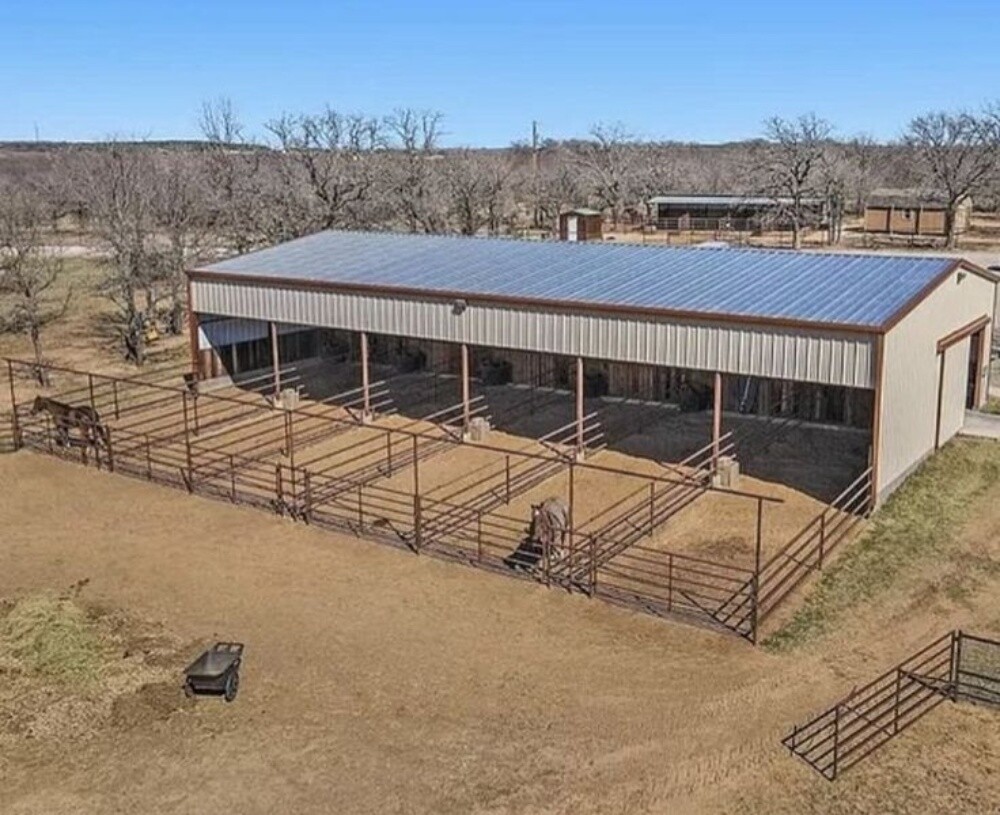 Sheep shed 100x100 - 1