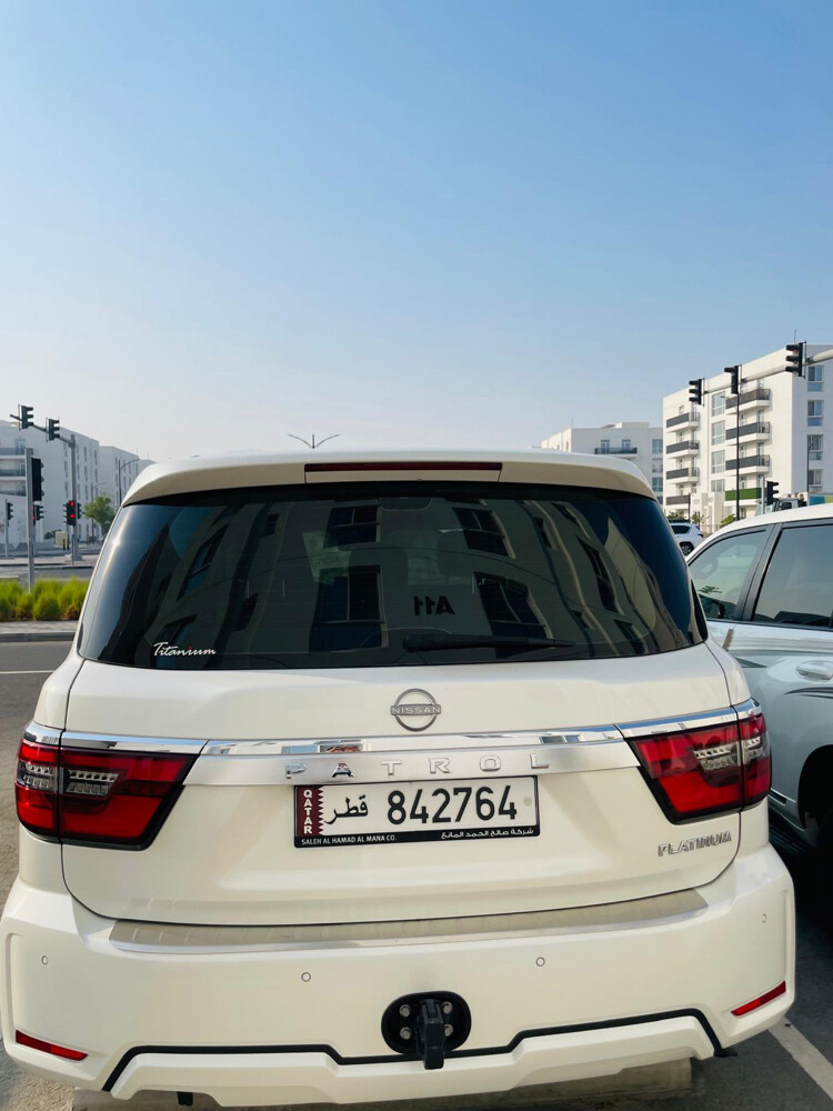 Nissan Patrol 4.0L V6 SE Platinum  - 4