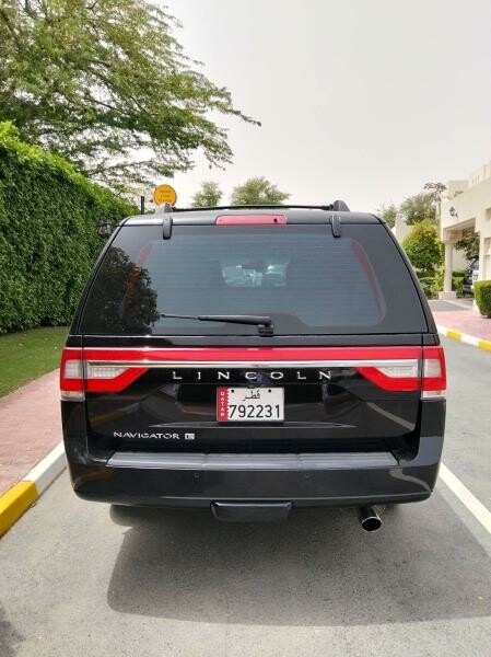 Lincoln Navigator 2017 Reserve - 2