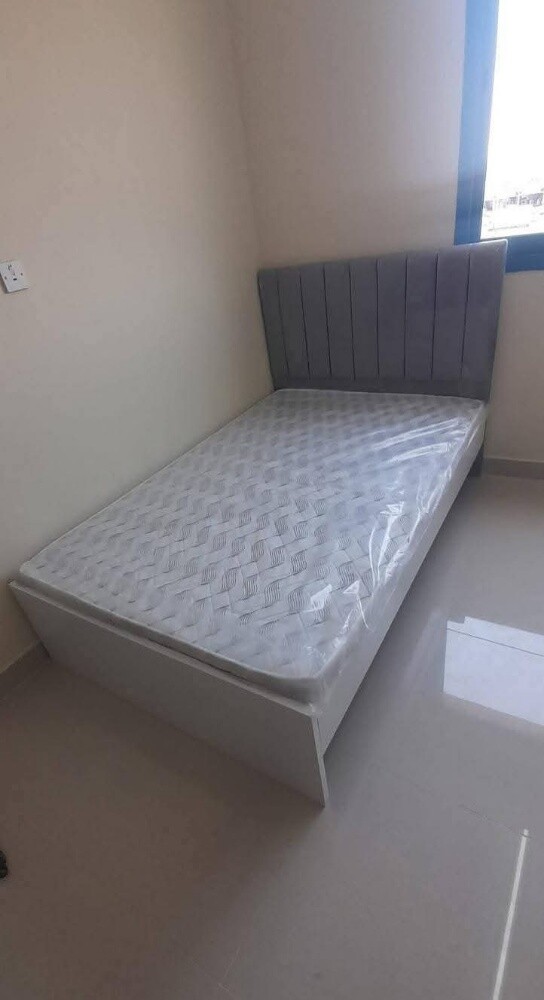 سرير ومرتبة - 2