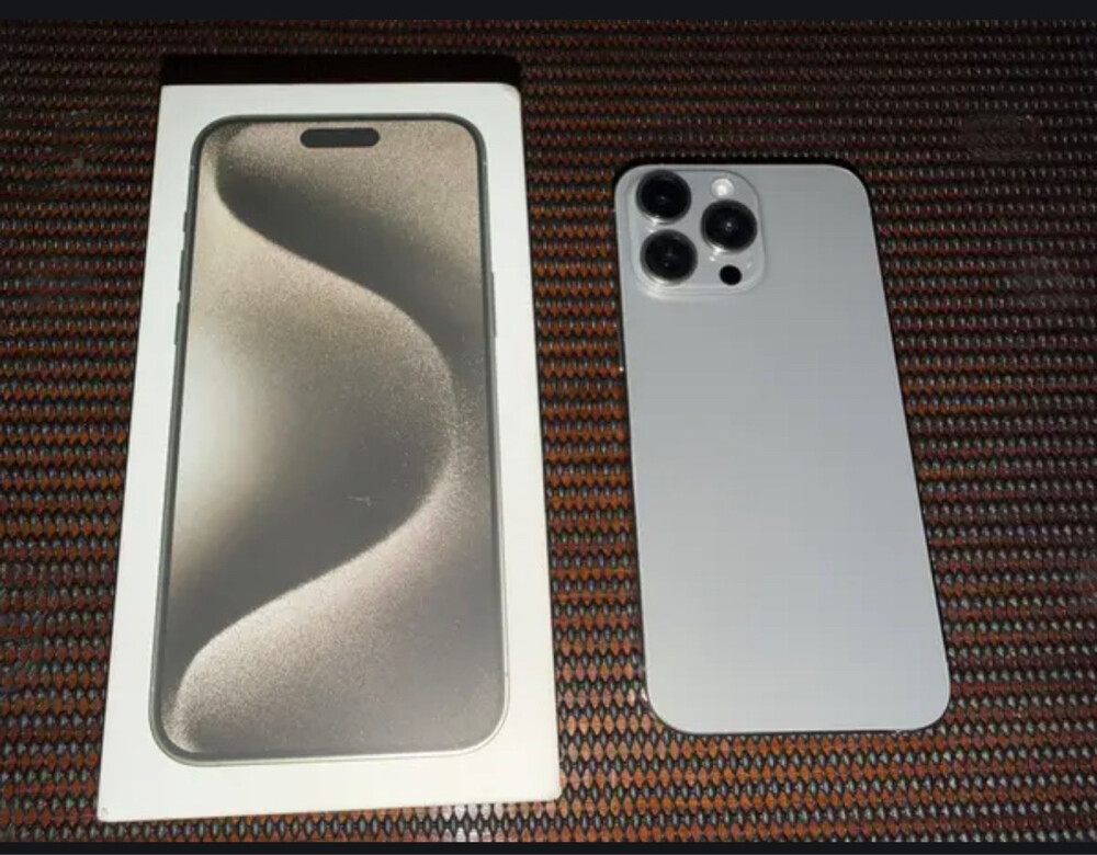i phone 15pro max 256 gb 89 battery - 1