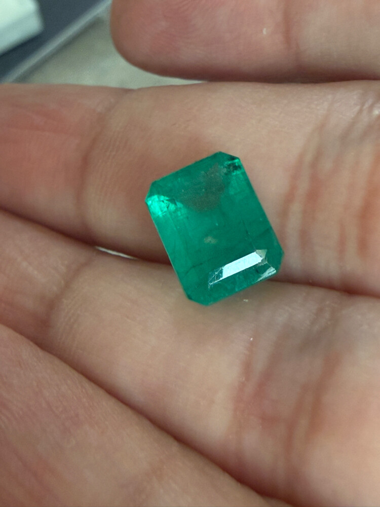 Natural Emerald 3.24 ct - 9