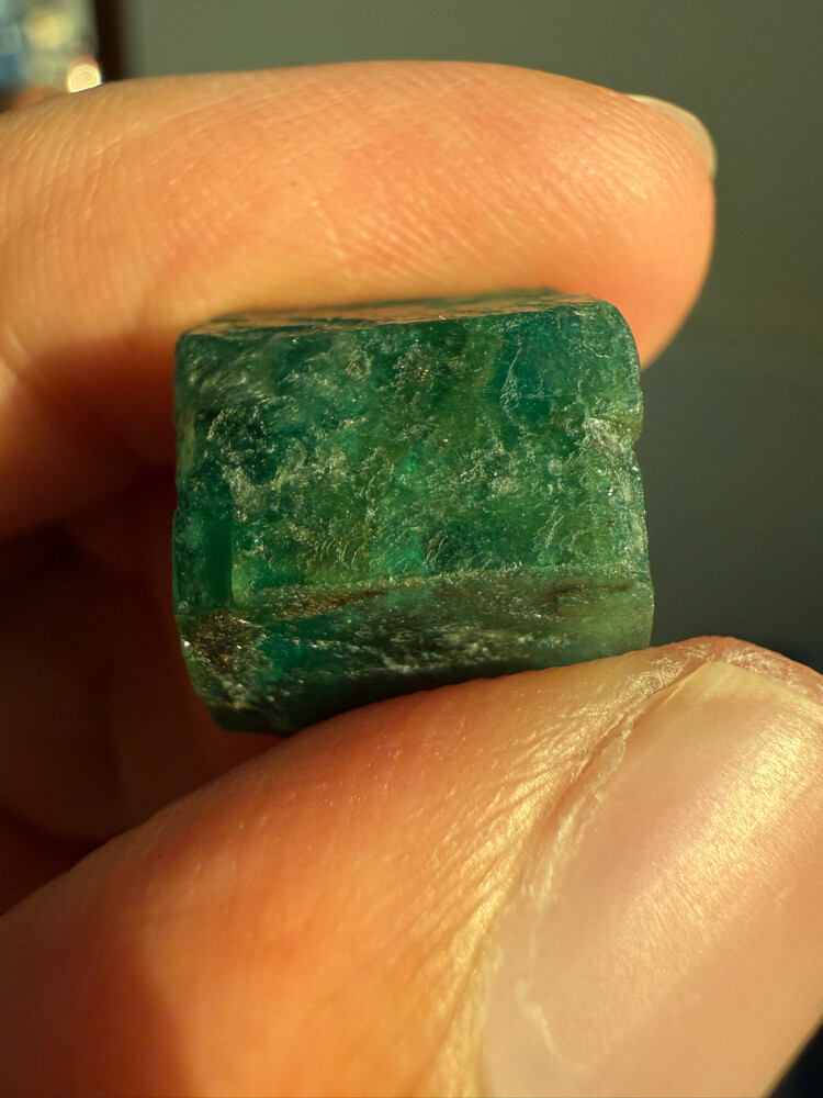 Natural Emerald 23 carat - 4