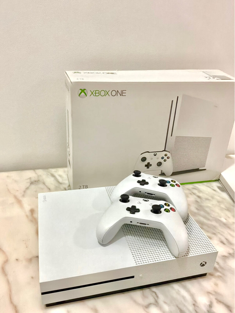 for sale Xbox one S TB2 - 7