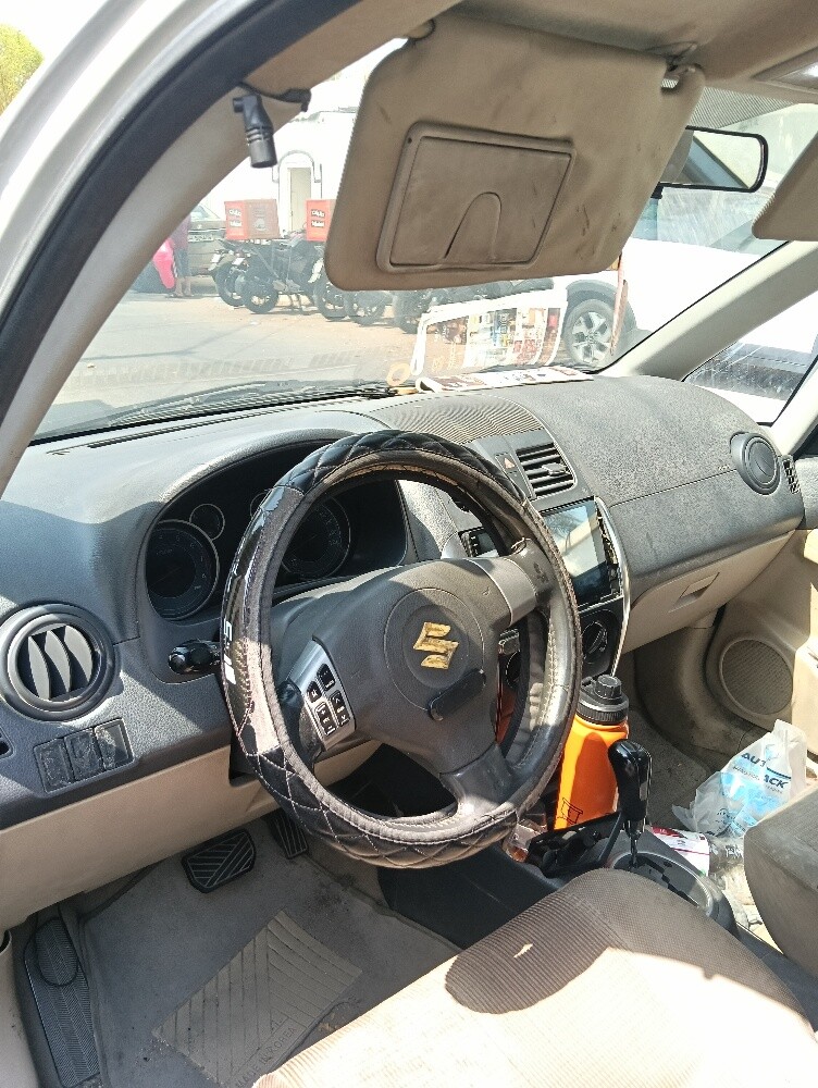 Suzuki SX4 - 5