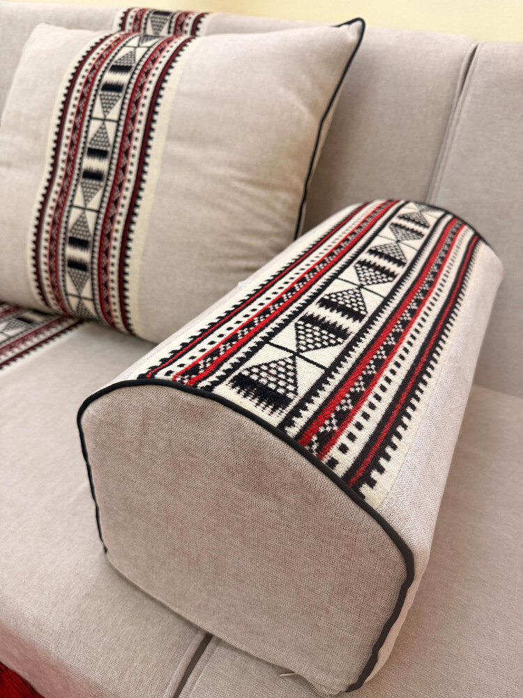 customized Arabic seating - 4