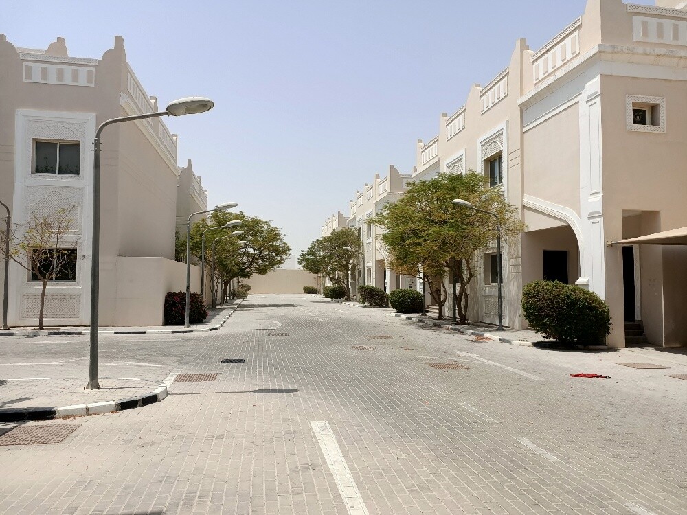 villas (male or female employee - 19