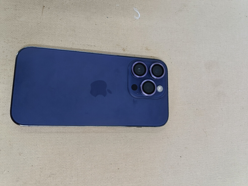 i phone 14pro - 4