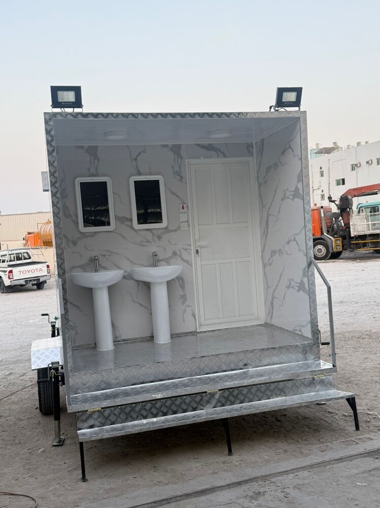 Caravan 3/3 toilet - 5