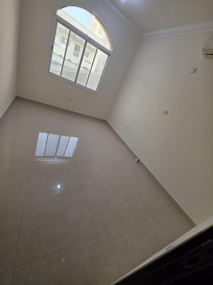 Flats for rent in bin omran - 6