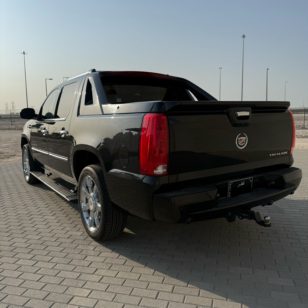 Cadillac Escalade ext - 4