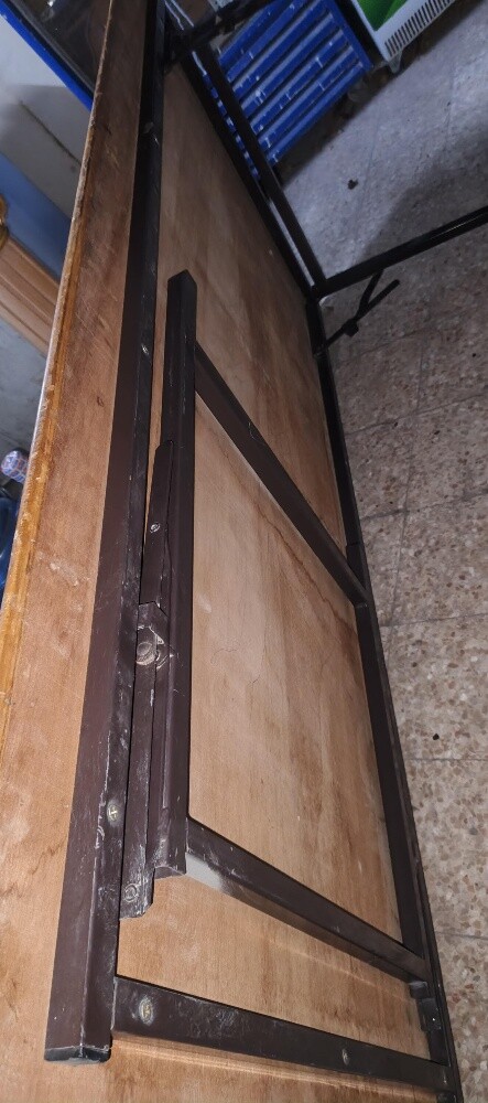 Large Foldable Wooden Table (6x3 ft - 3