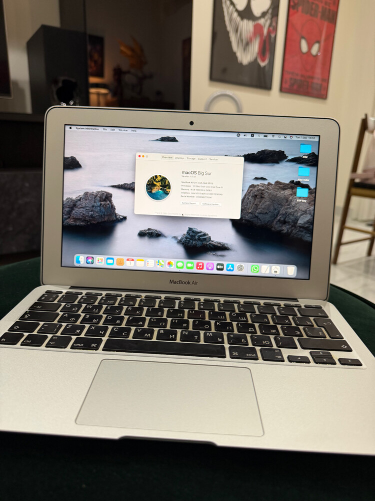 MacBook Air 11-inch, 128 GB - 1