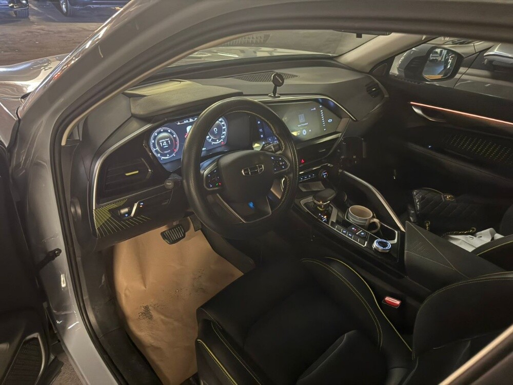 Geely tugella - 4