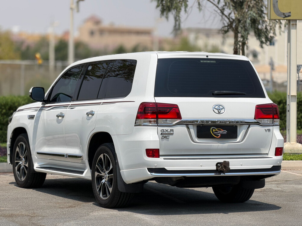 Toyota Land Cruiser GXR grand  - 9