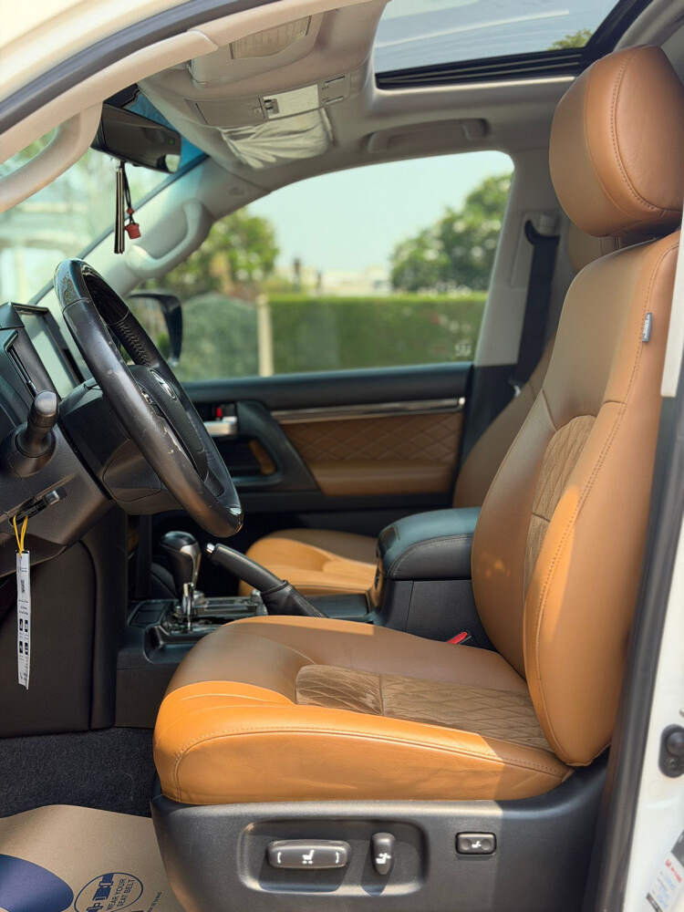 Toyota Land Cruiser GXR grand  - 6