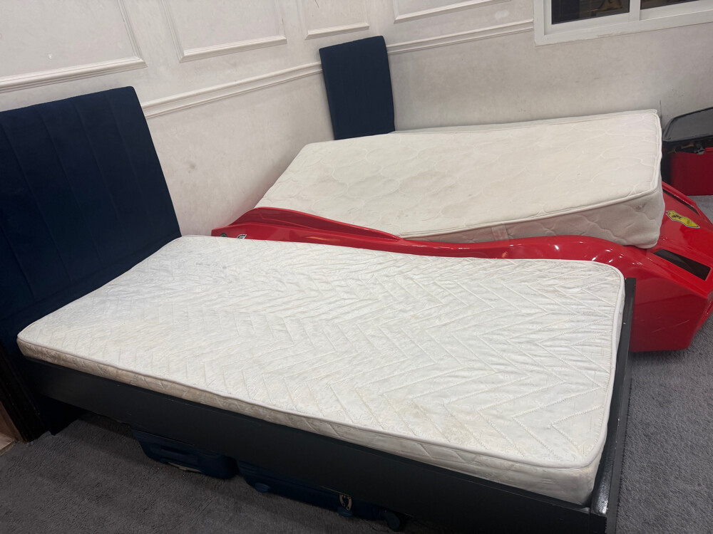 2 beds  - 2